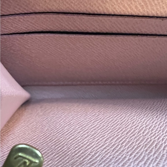 NWT✨Louis Vuitton Zippy Wallet✨Including Box, Dust bag, Receipt& paperwork!✨ - Picture 7 of 10